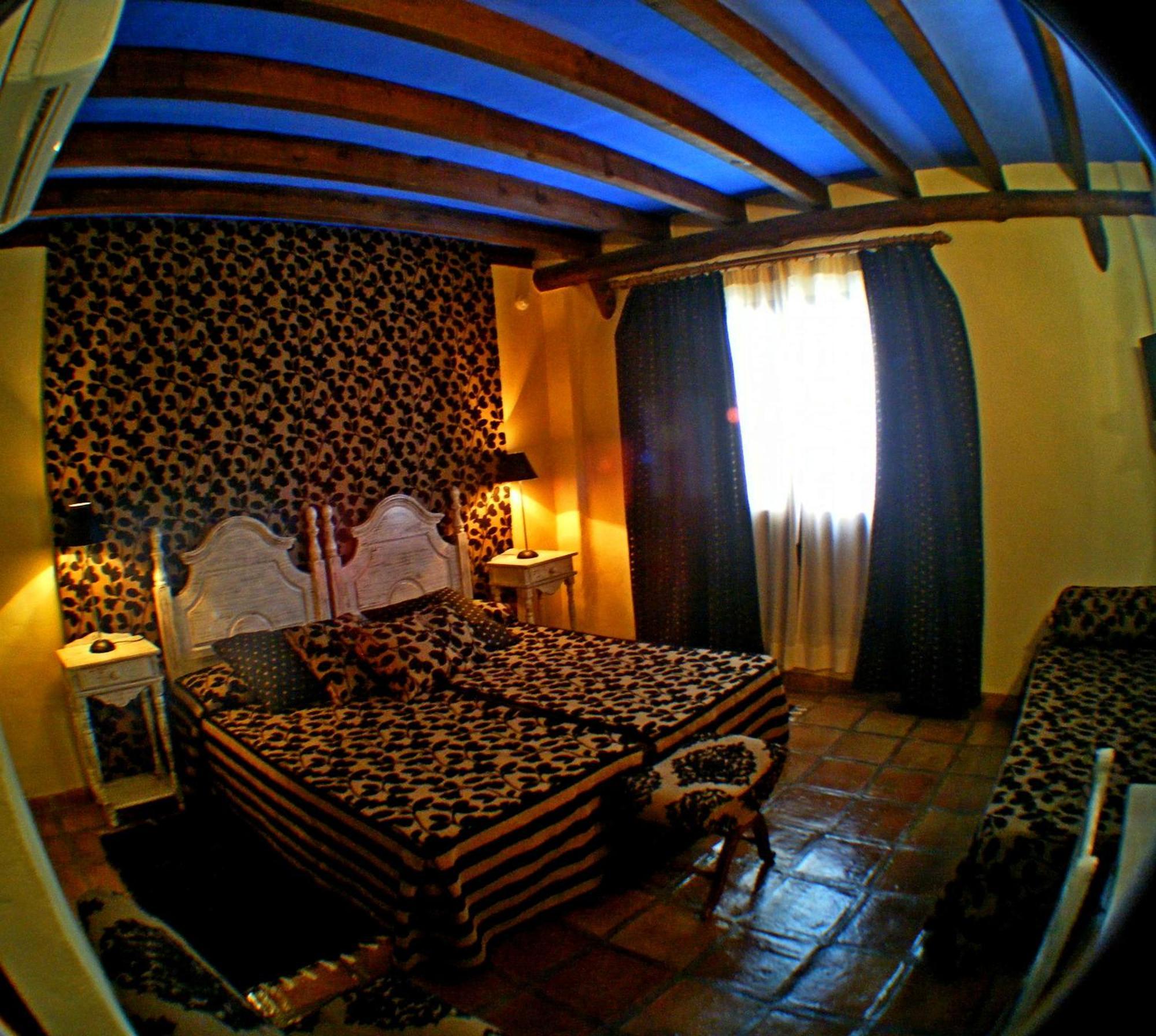 Hotel Rural Los Jarales Istán Quarto foto